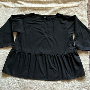 Black Quarter-Length Sleeveed Blouse